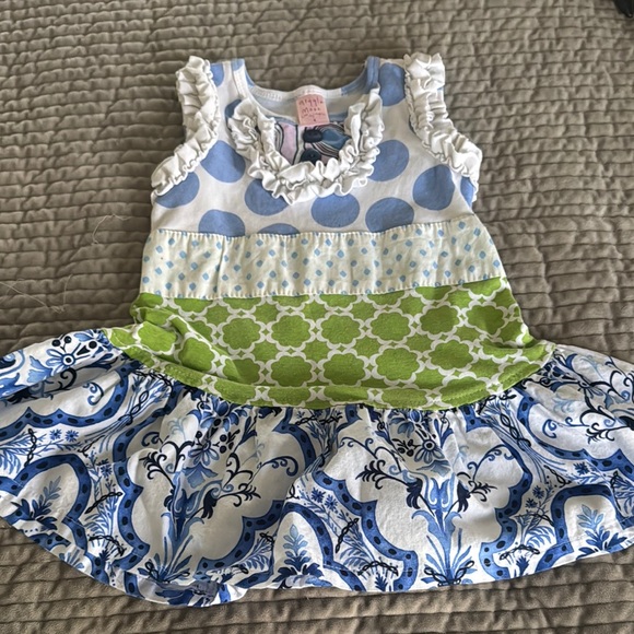 Blue and White Polka Dot Outfit - Picture 2 of 9